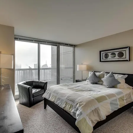 The Penthouse At Grand Plaza 4* Chicago