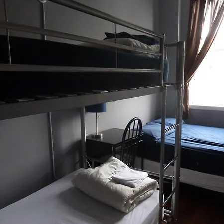 Ihsp Chicago Inn At Damen Cta *