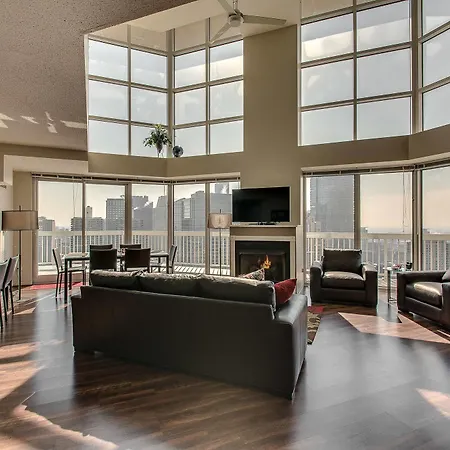 The Penthouse At Grand Plaza Aparthotel 4*
