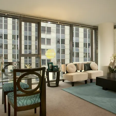 Oakwood 200 Squared Apartment