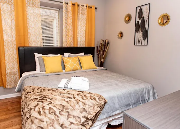 Luxurious Stay At Modern Apartment With Self Check-In Mins Frm Downtown