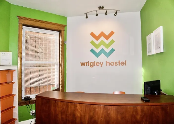 Wrigley Hostel - Chicago (Adults Only)