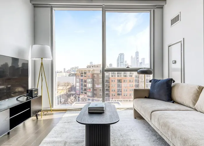 Near North 1Br W Gym Lounge Nr Shopping Chi-579