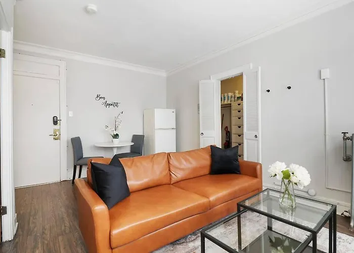 1Br Stylish & Modern Chicago Apartment - Kenwood 508