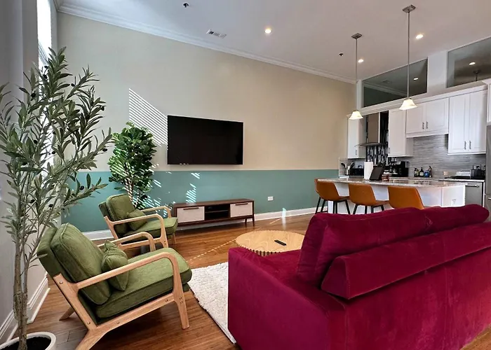 Cozy 1 Bedroom 1 Parking Sleeps 4
