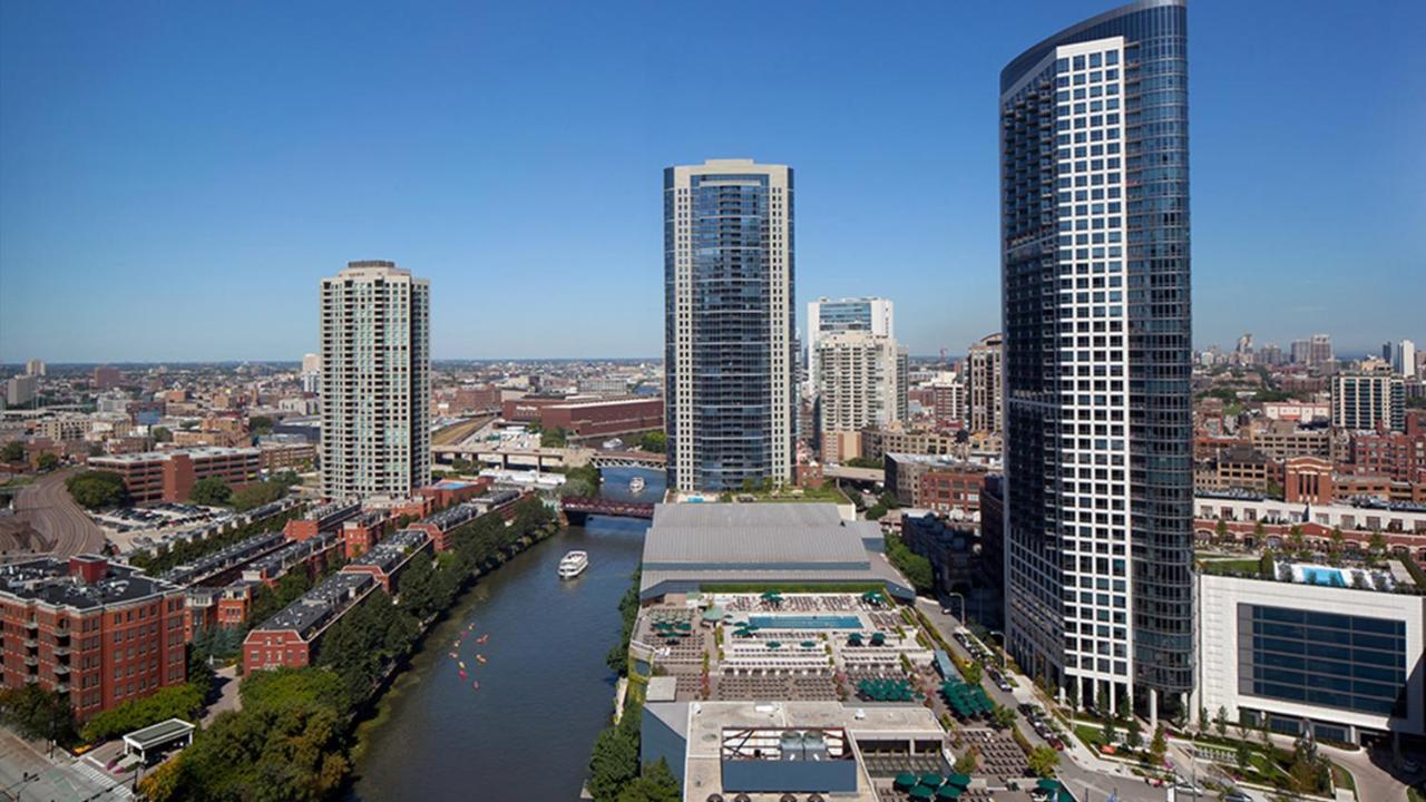 Mart Plaza River North, An Ihg 4*