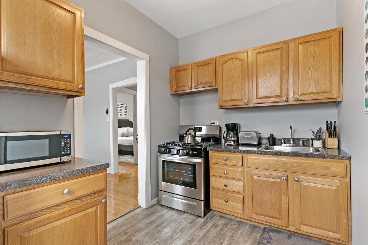 Captivating 1br With Full Kitchen - Belmont I4 *