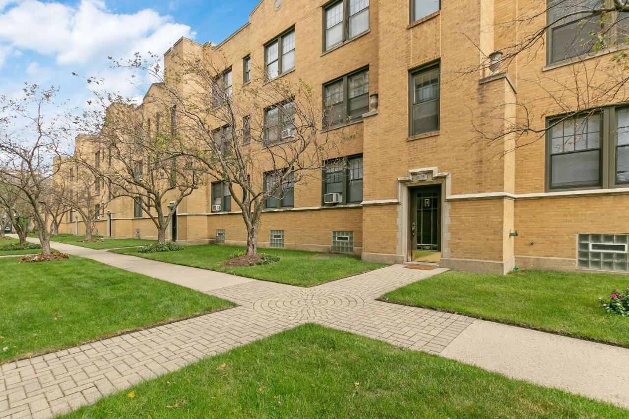 Captivating 1br With Full Kitchen - Belmont I4 Apartment *