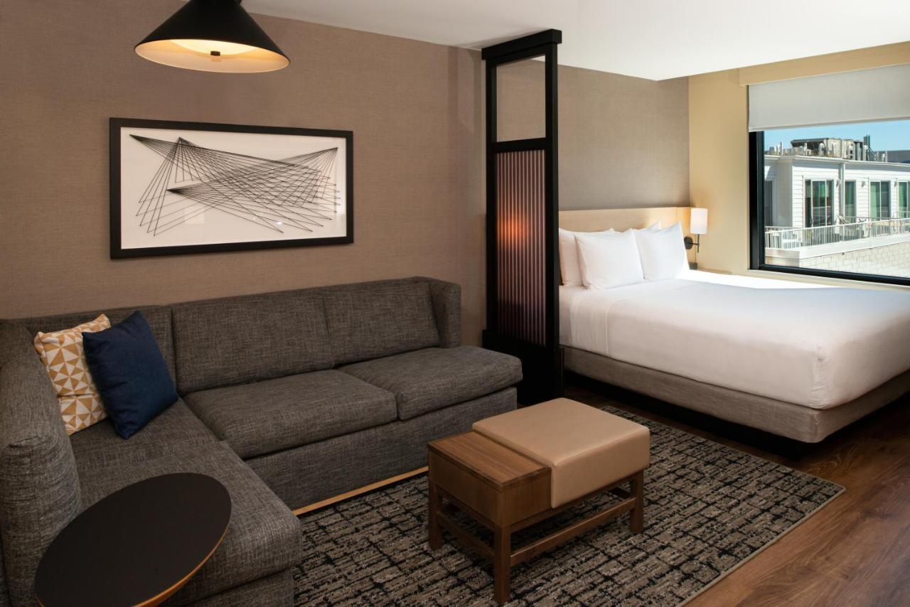 Hyatt Place Wicker Park 3*