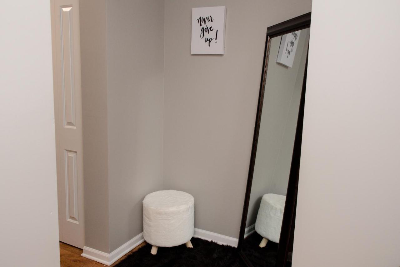 Luxurious At Modern With Self Check-in Mins Frm Downtown Apartamento Chicago