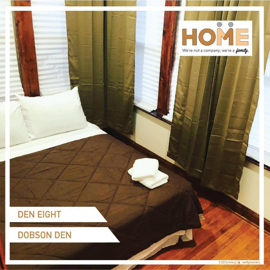 Dobson Den * Chicago