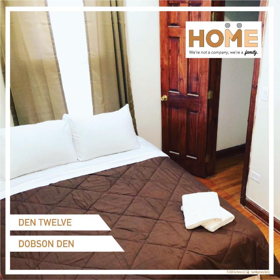 Homestay Dobson Den Chicago