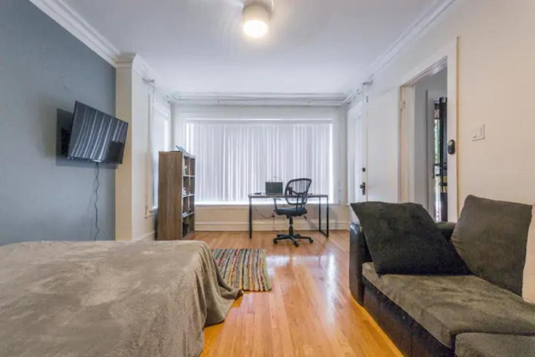 Guest house Cornell House Chicago