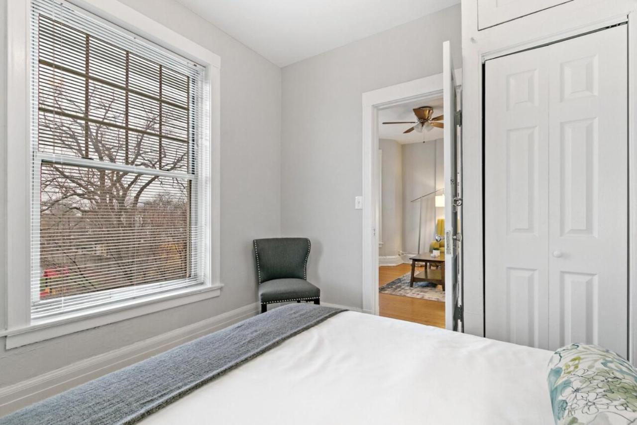 Comfy 2br Near Wrigley Field - Grace 3