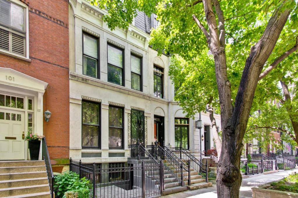Historic Luxury Townhouse In Downtown *