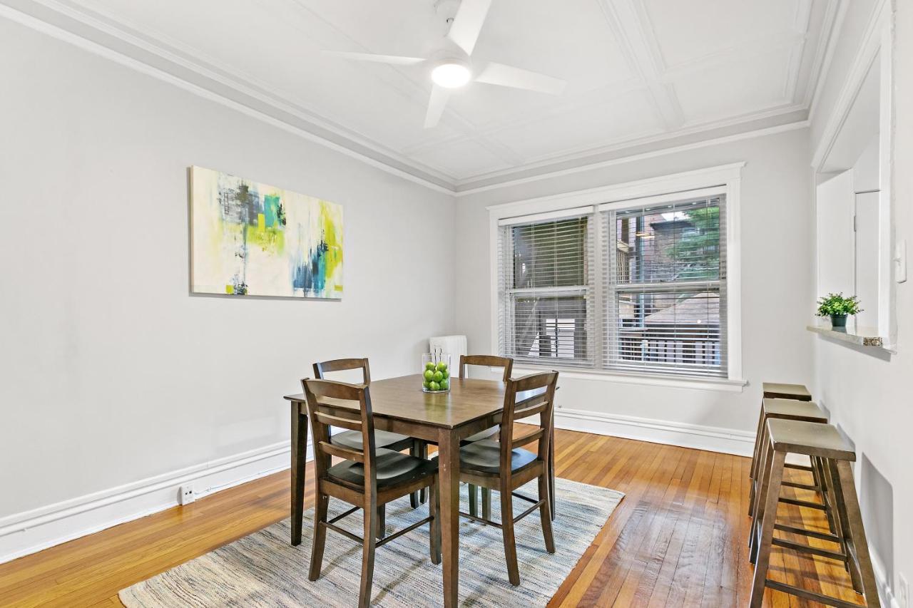 Indulging 2br In Festive Boystown - Buckingham 1 Apartment Chicago