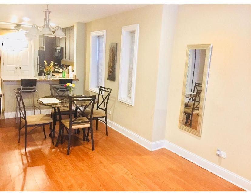 Entire Modern 2 Bedroom Apartment *