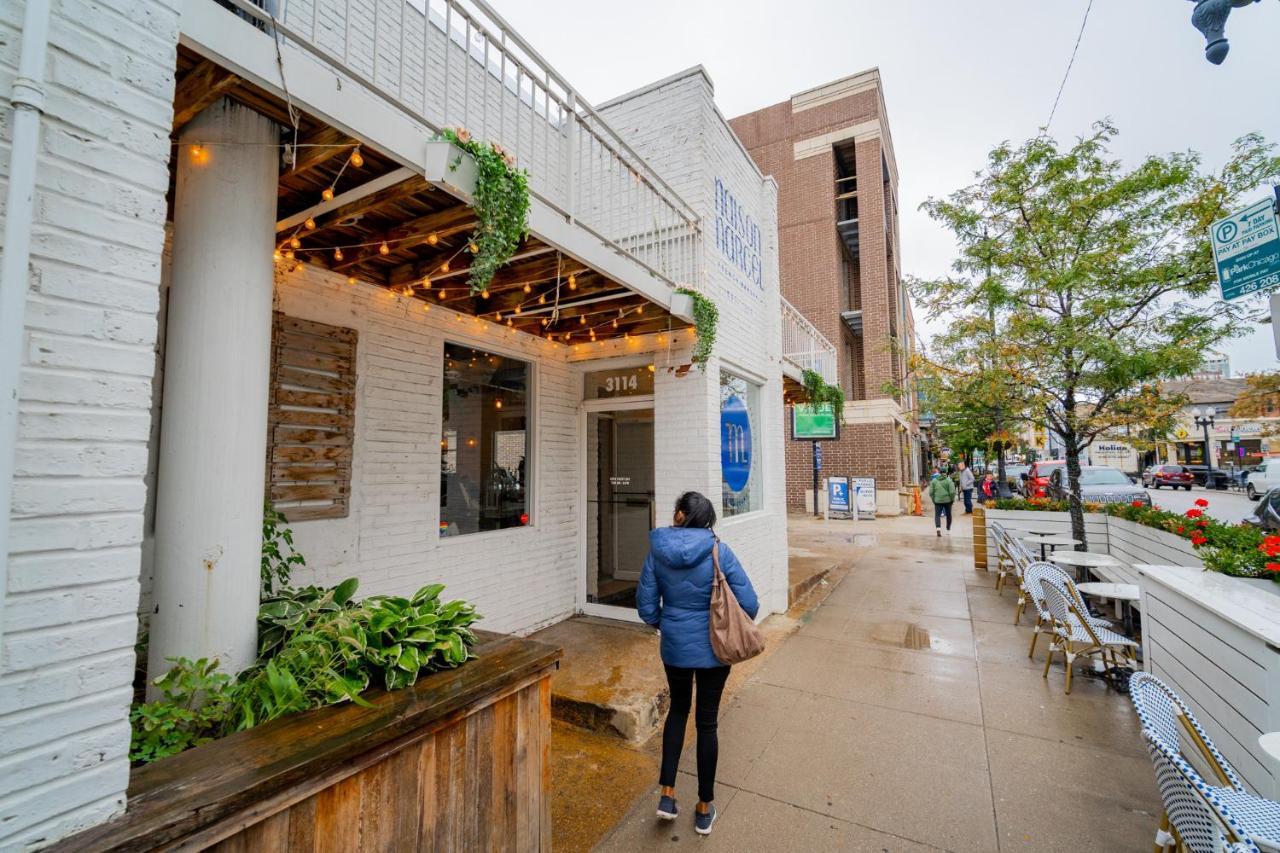 Comfy And Complete Near Boystown - Oakdale 317 Rep Appartement
