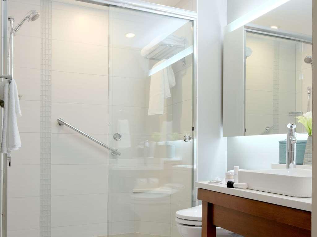 Hyatt Place Medical/university District 4*