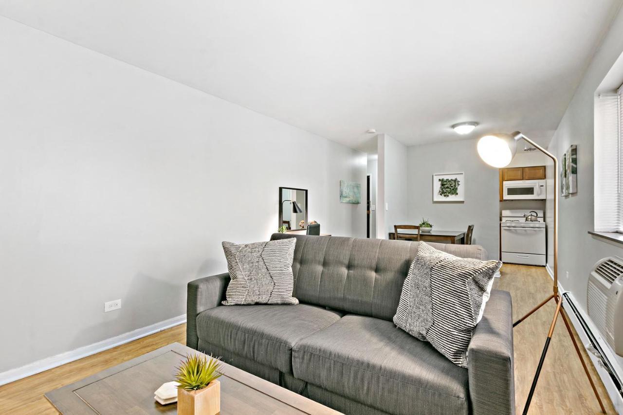Stunning 1br At Center Of Lakeview - Oakdale 211 Appartement Chicago