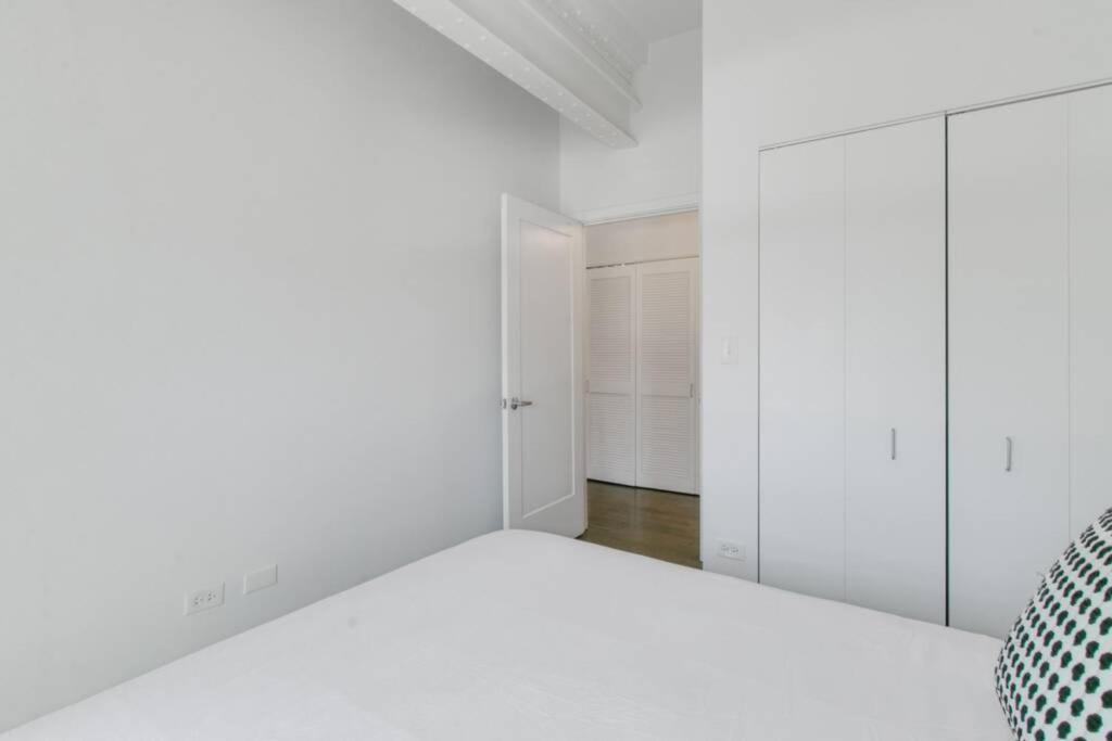 West Loop 1br With In-unit Laundry - 301 Appartement *