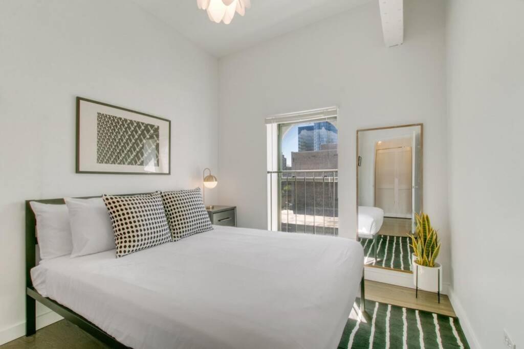 West Loop 1br With In-unit Laundry - 301 Appartement