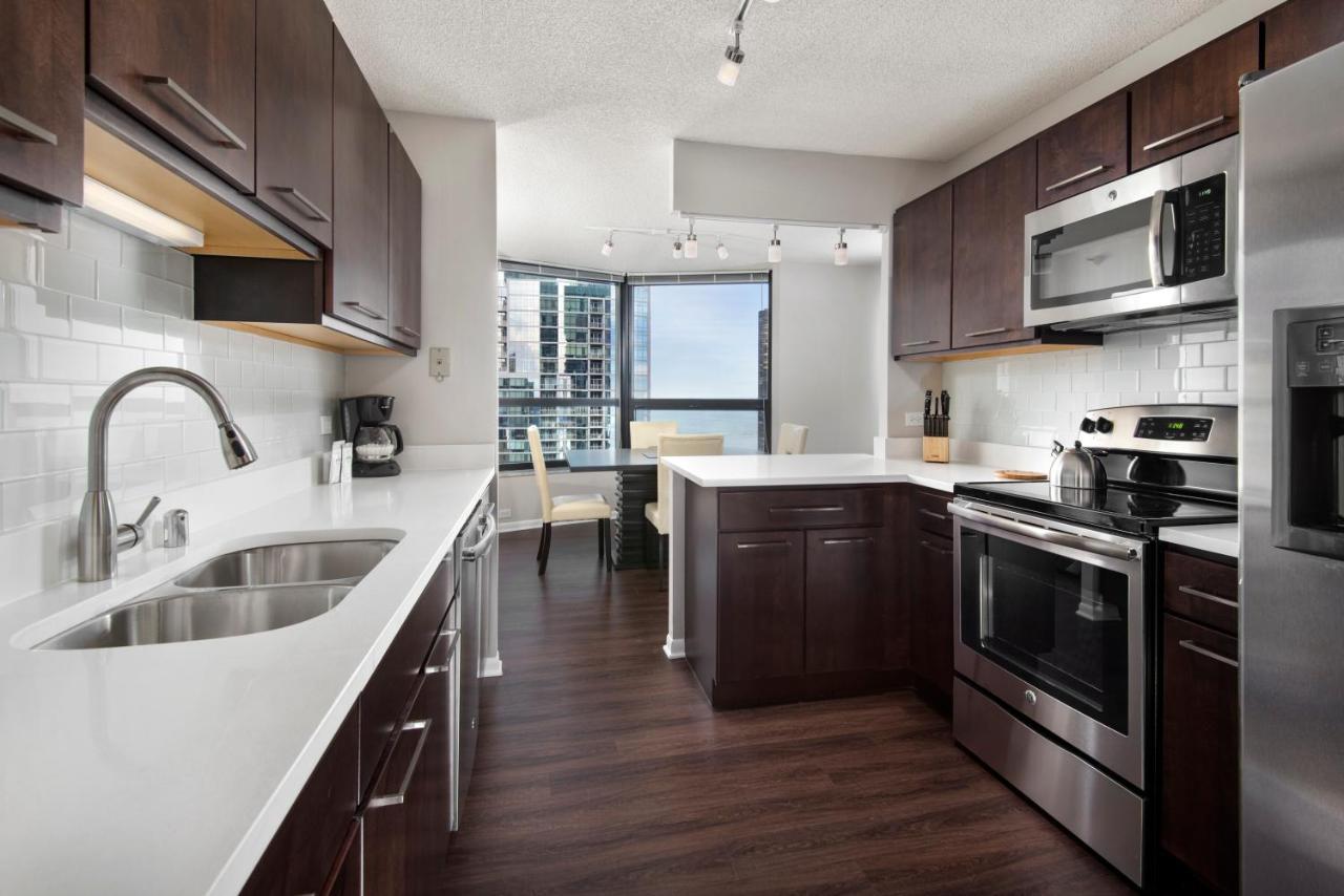 Luxury Downtown Hotel Chicago