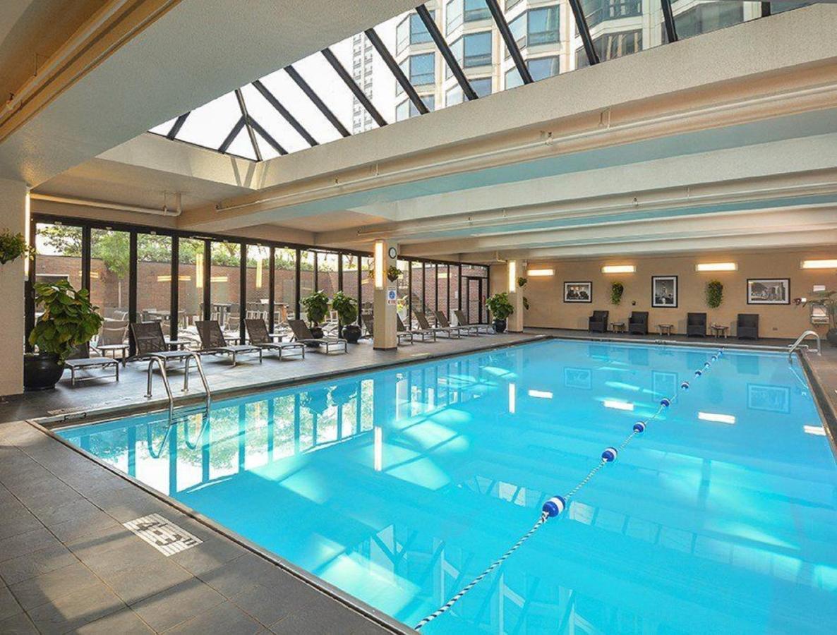 Luxury Downtown 5* Chicago