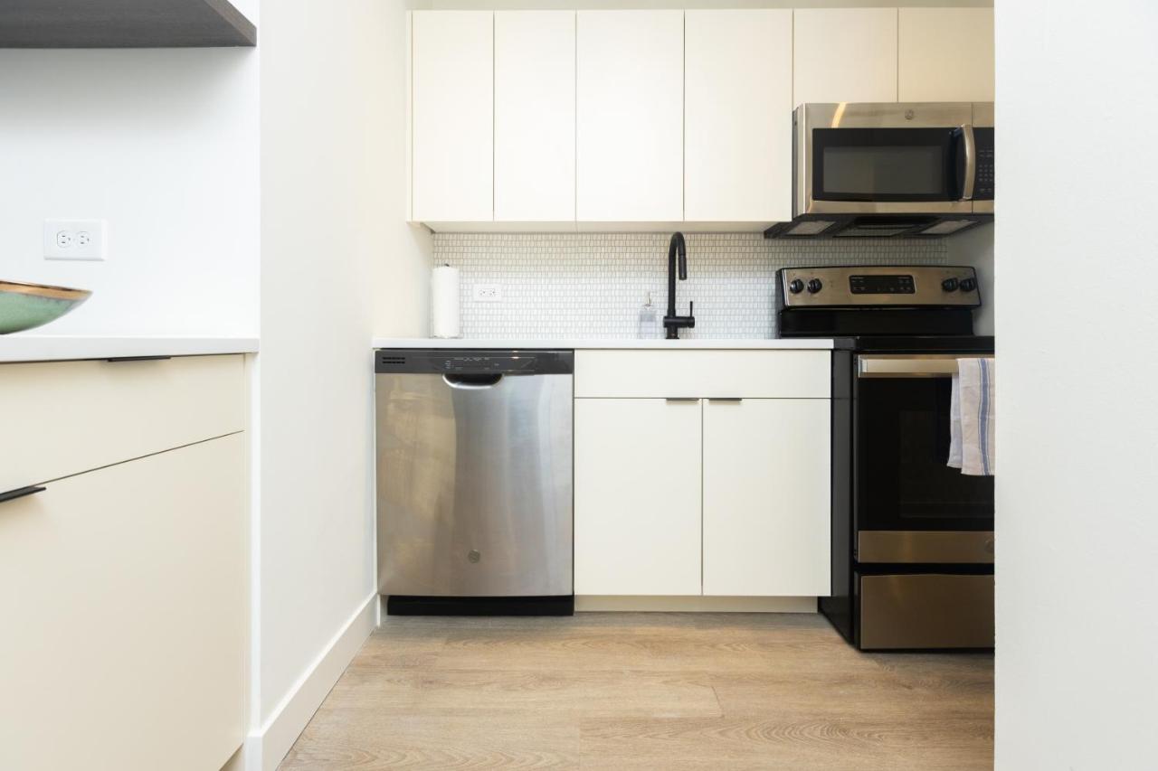 Aparthotel 21 East - Chic Dt Apts With Rooftop By Zencity Chicago