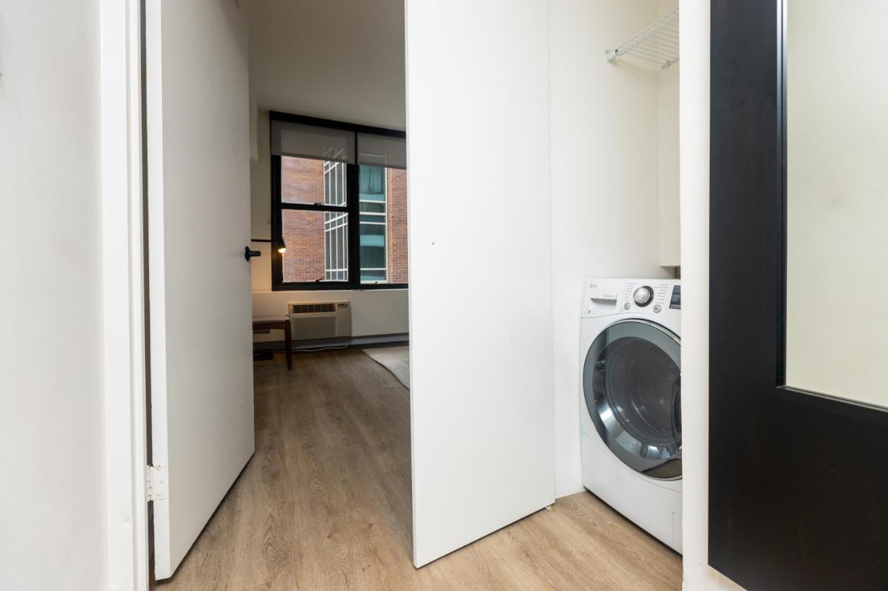 21 East - Chic Dt Apts With Rooftop By Zencity * Chicago