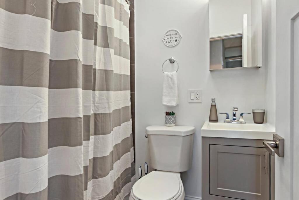 3br In Logan Square Walkable To Highlights - Park S6 Apartment