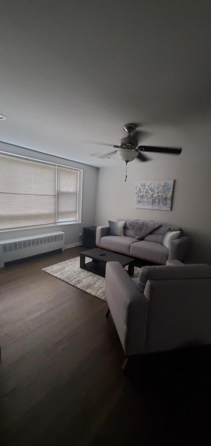 Appartement Away From Chicago
