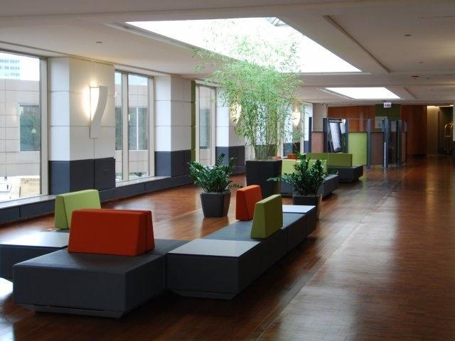 Apart-hotel Corporate Suites Network - 555 W. Madison