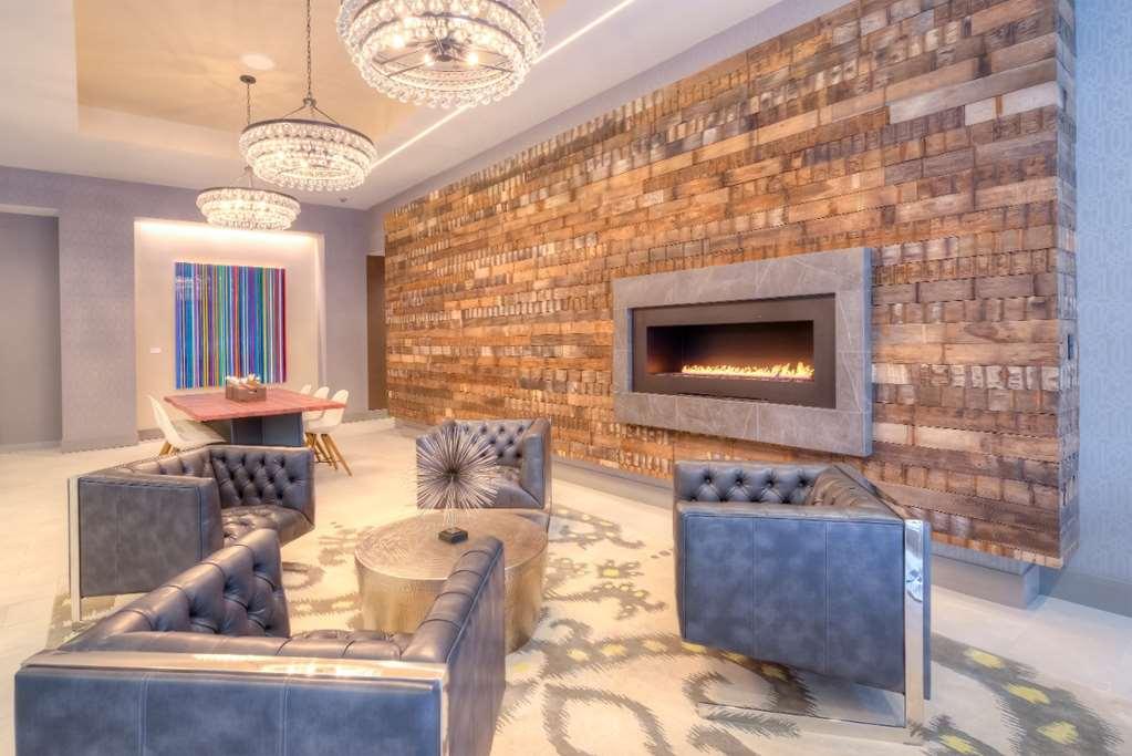 Oakwood River North Apartamento