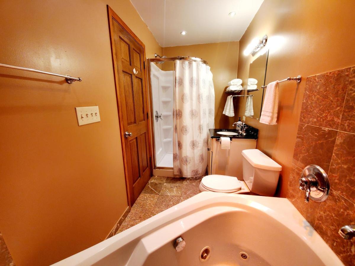 Appartement Studio With Jacuzzi Close To Loyola Free Parking *