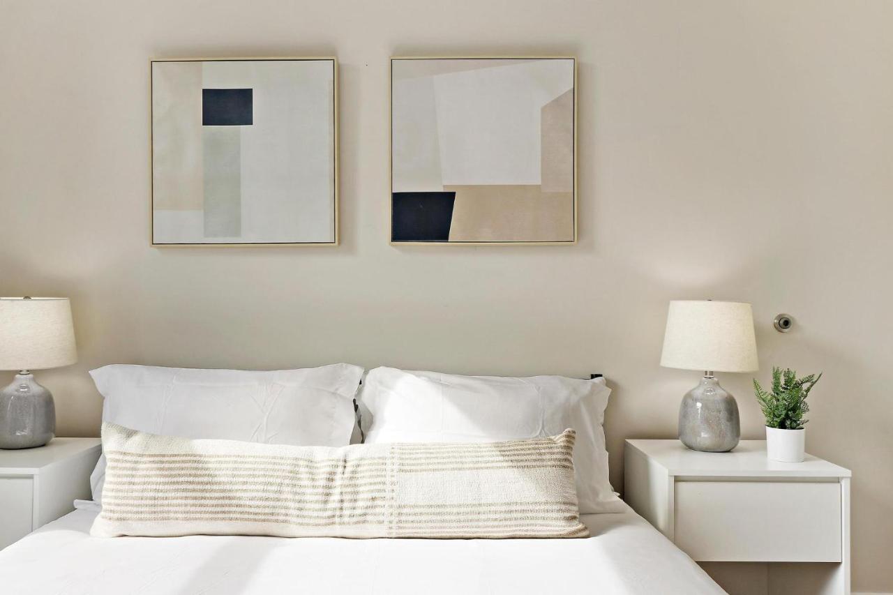 Splendid & Fully Furnished 1br - Broadway 204 Rep