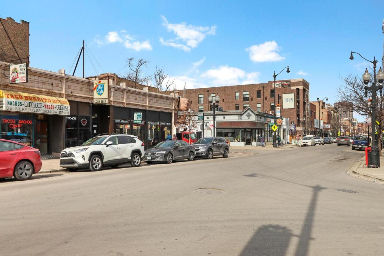 Splendid & Fully Furnished 1br - Broadway 204 Rep Apartment