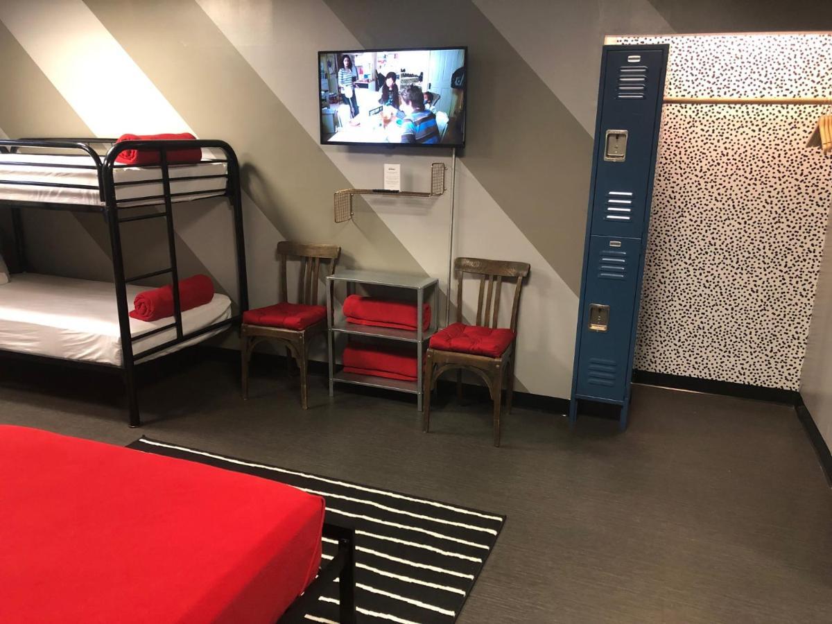 Hostel Getaway Chicago