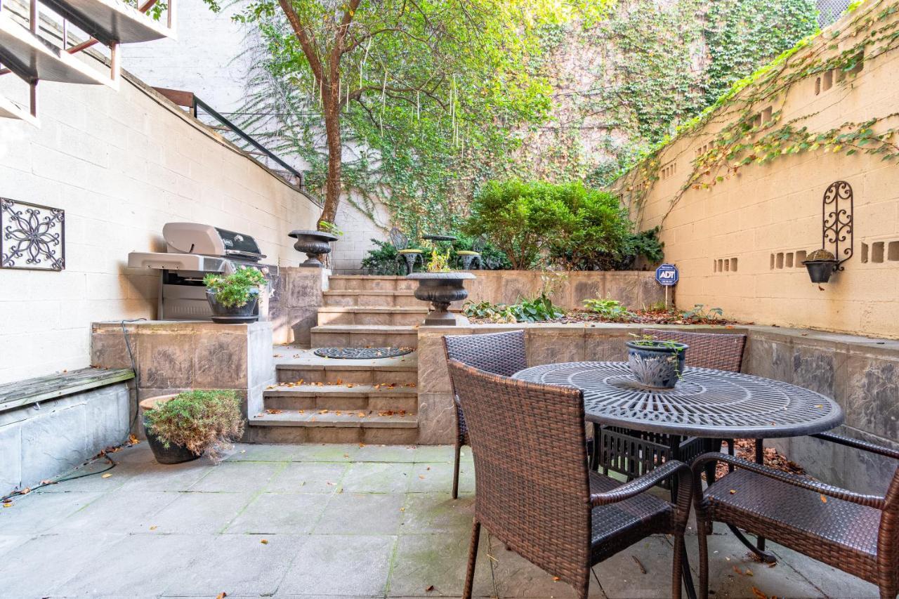 Luxurious Gold Coast 4br 4-story With Parking Sleeps 12 Guests Villa Chicago