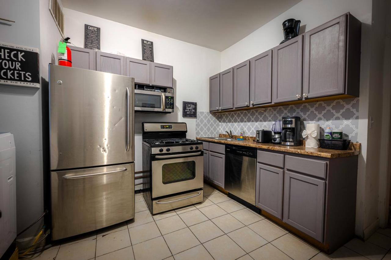 Appartement 4 Bdrm In Heart Of Wicker Park *