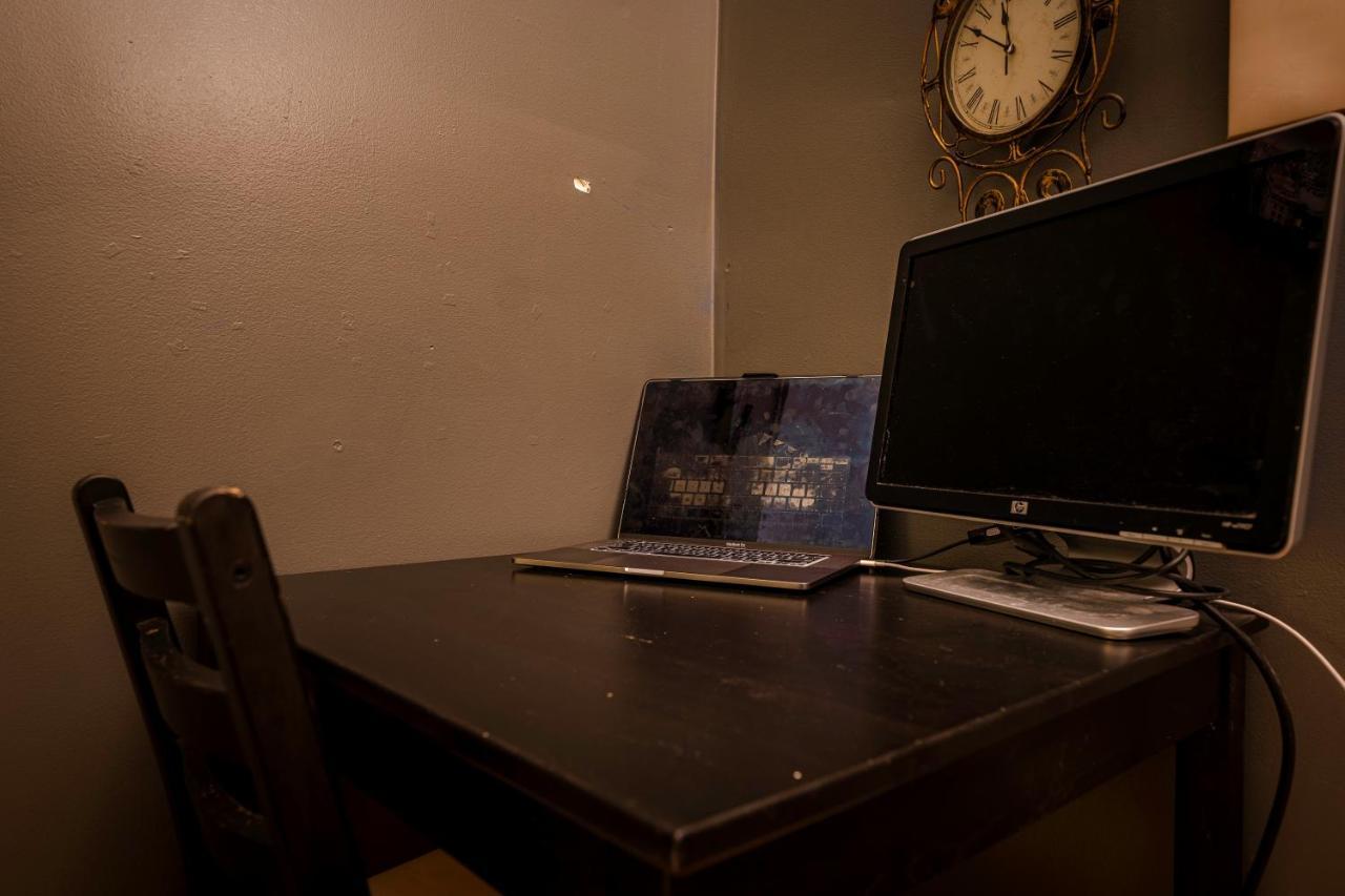 4 Bdrm In Heart Of Wicker Park Appartement *