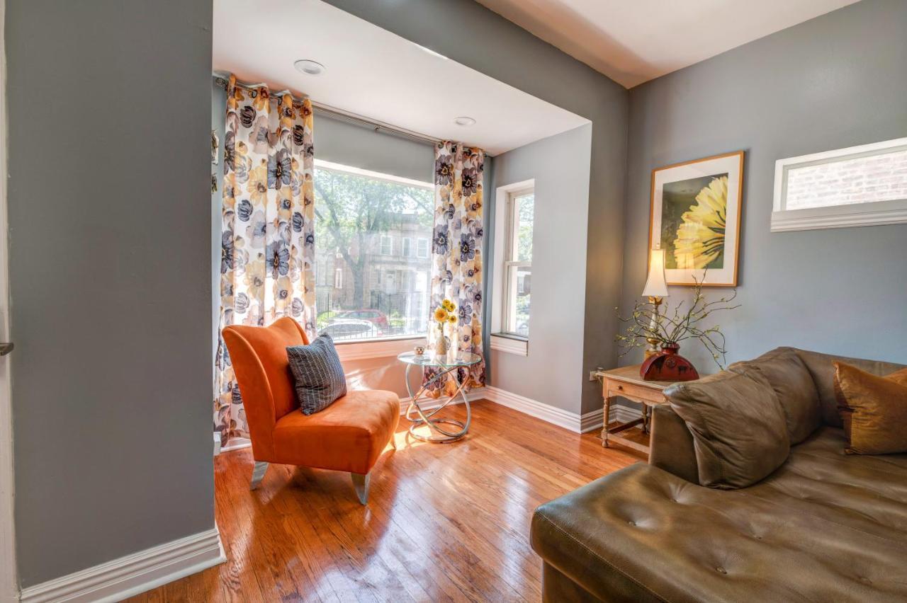 Spacious 5-br House Near Transit W Parking *