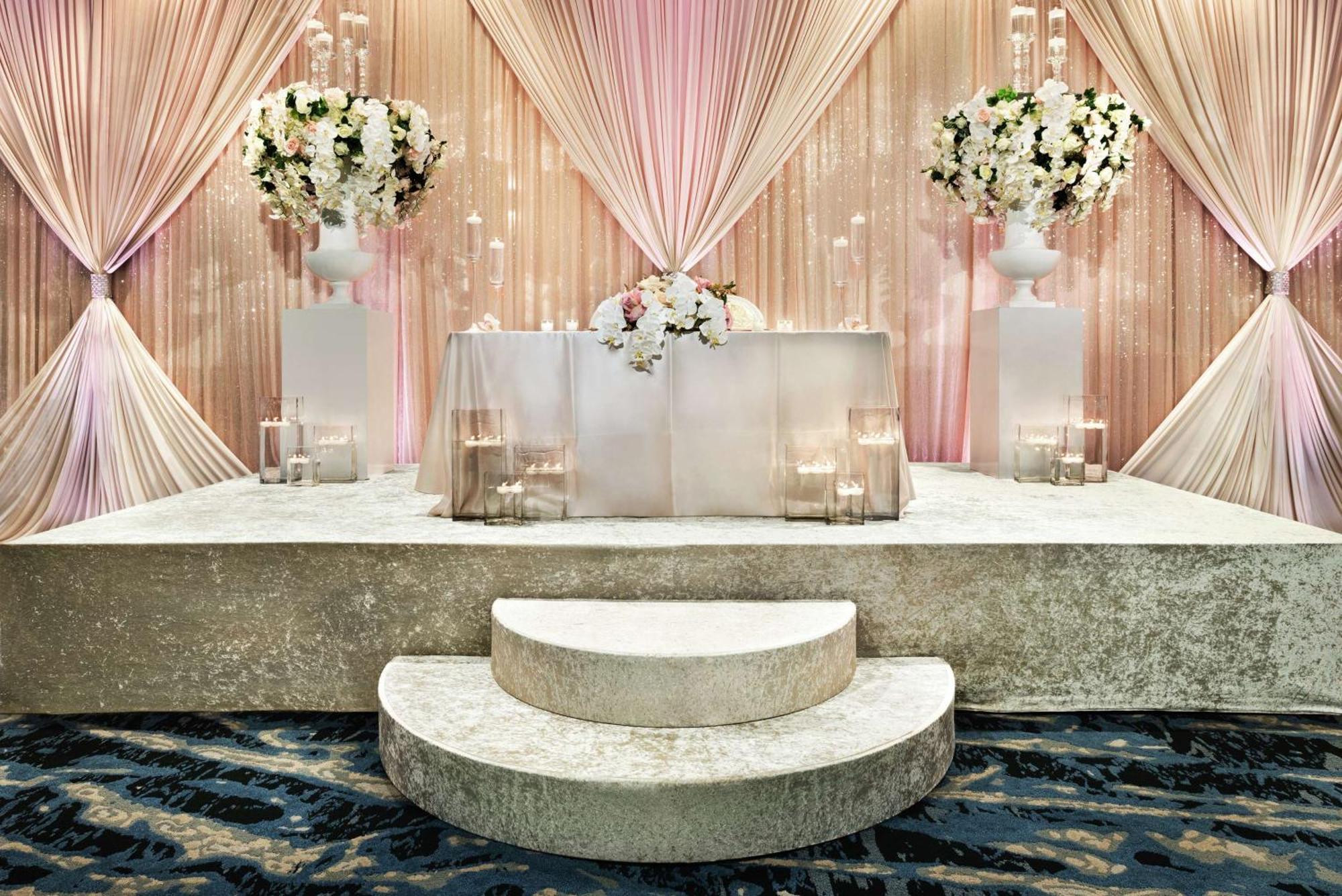 Doubletree By Hilton Magnificent Mile 4*