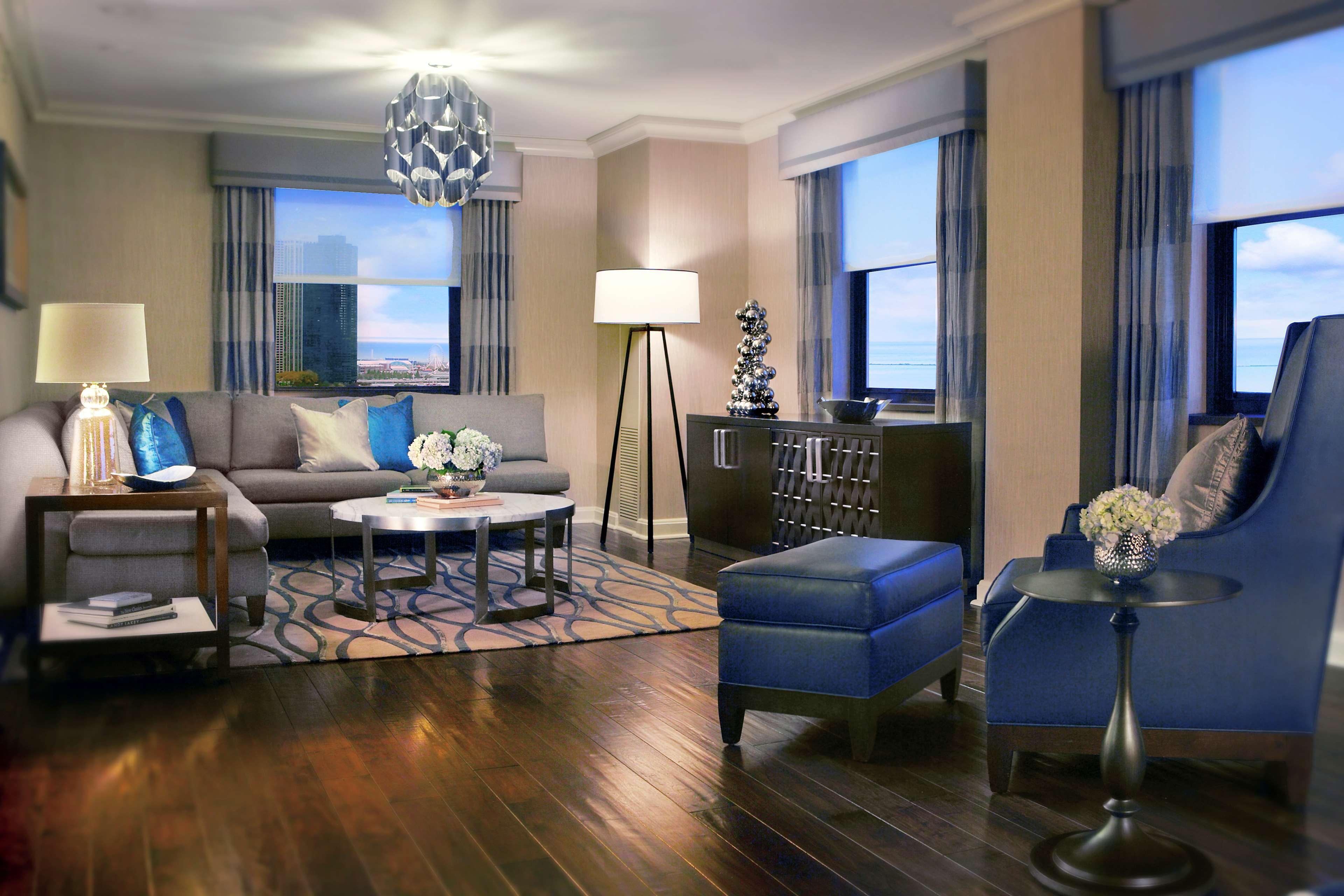Hilton Chicago