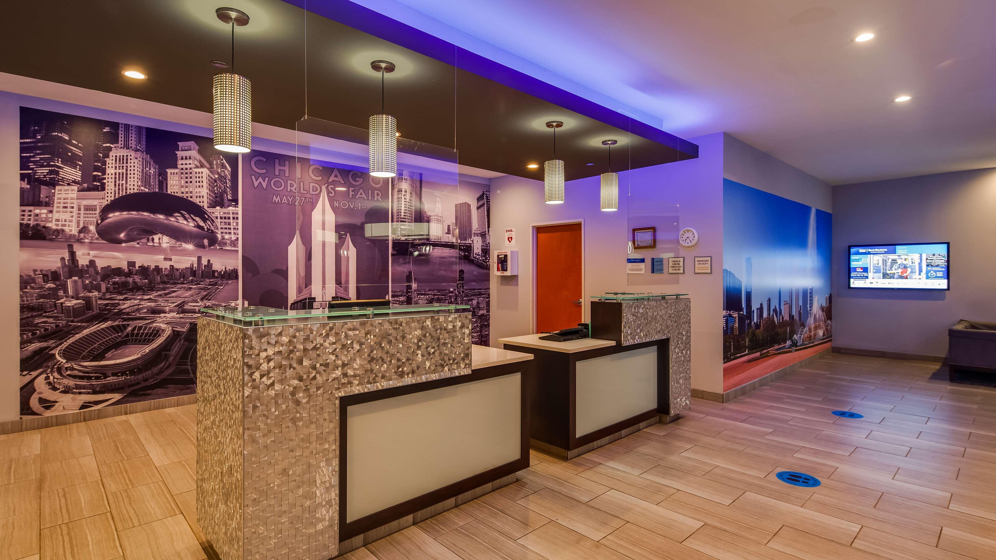 Western Hyde Park 2* Chicago