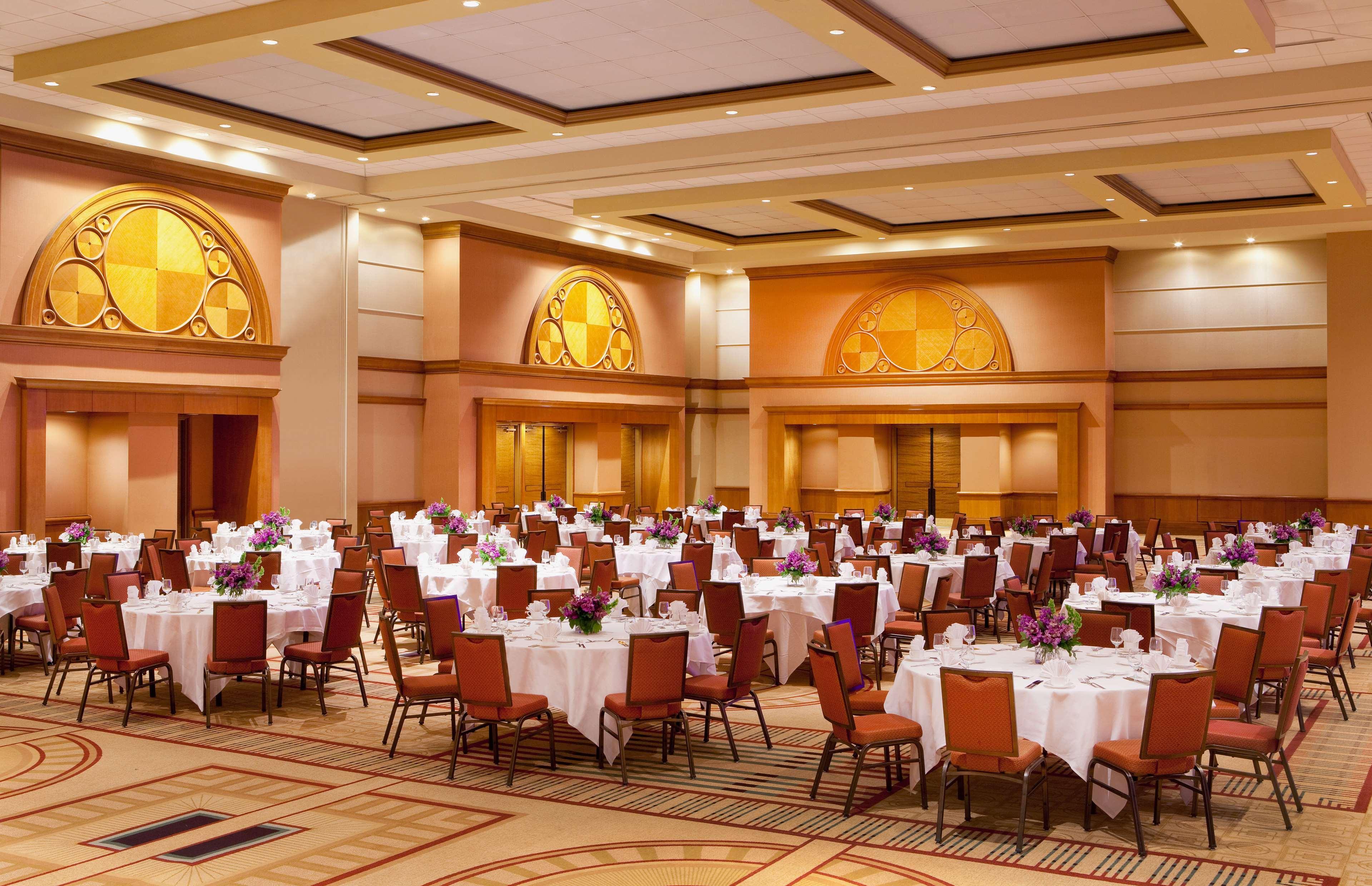 Hotel Sheraton Grand Riverwalk Chicago