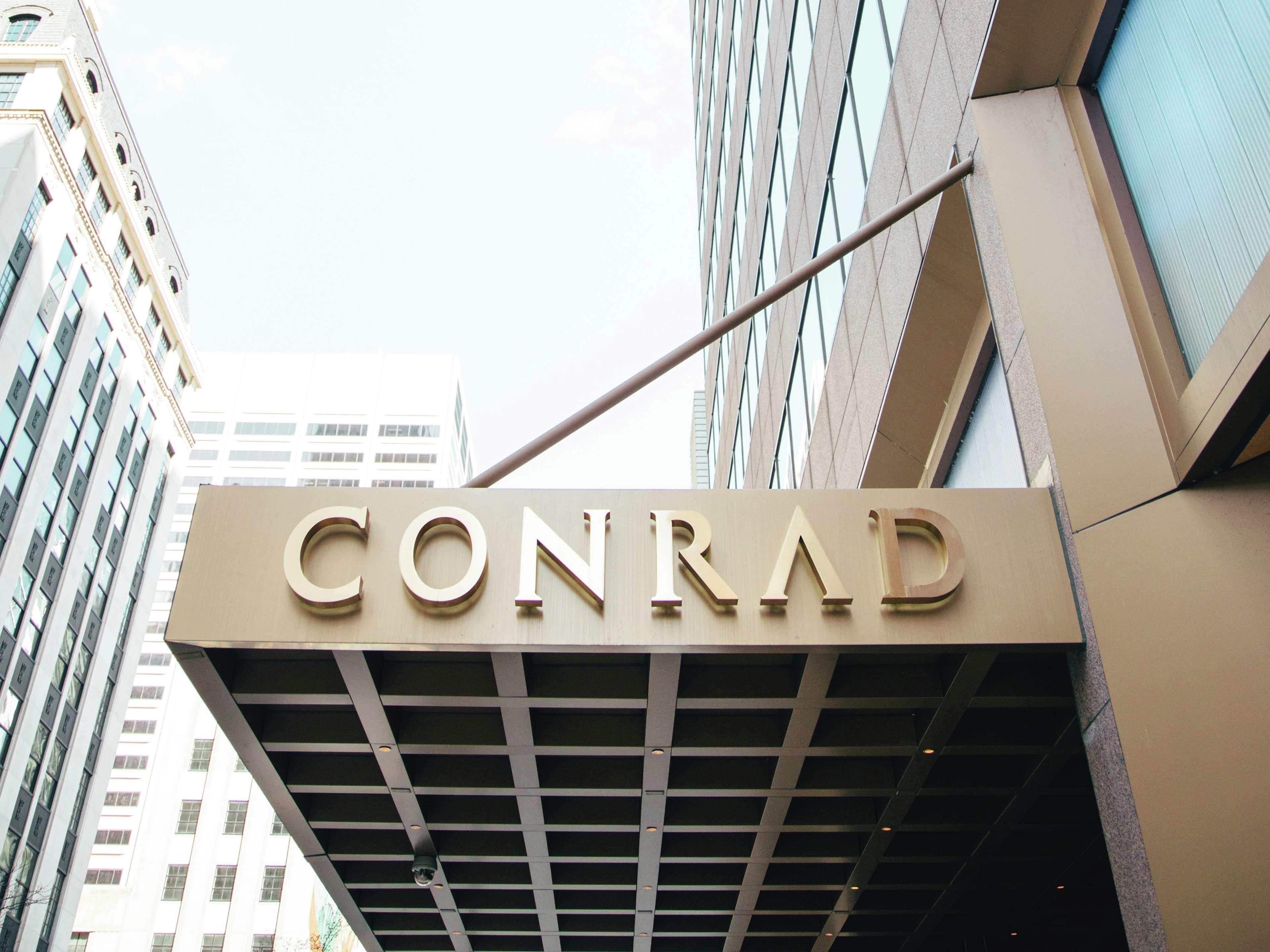 By Marriott Downtown Magnificent Mile 3*