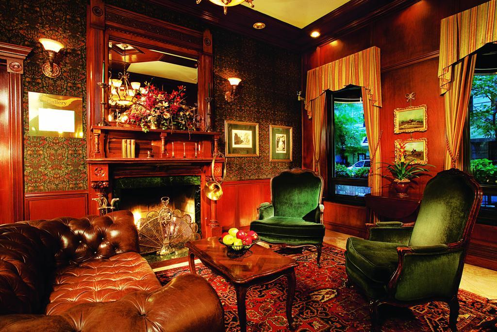 The Talbott, Autograph Collection Hotel 4*