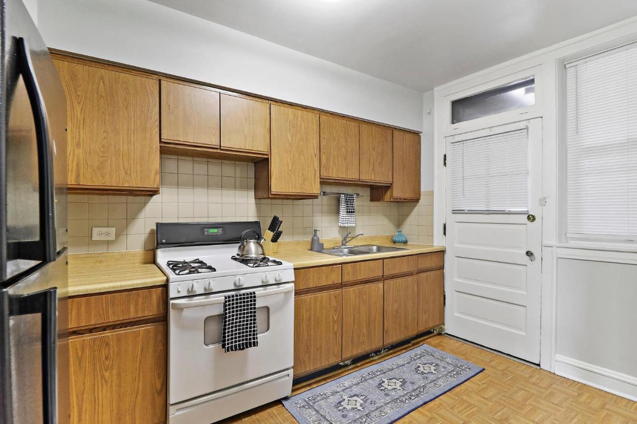 1br Contemporary With Laundry Facility - Lockwood 1 & 2 Chicago