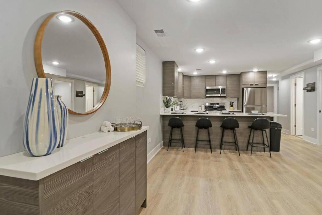 Apartment 2br Close To Local Cafes & Stores - Magnolia G Chicago